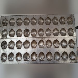 Shell Mold Candy Soap Metal Tin Craft Baking Nautical France 42